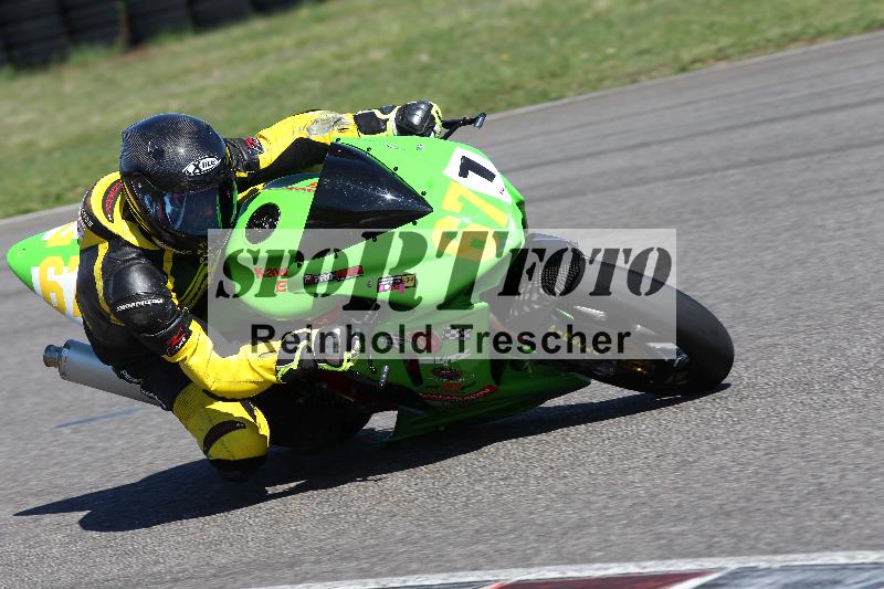 /Archiv-2022/07 16.04.2022 Speer Racing ADR/Gruppe gelb/1